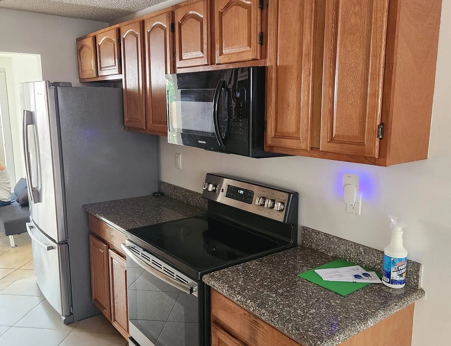 3 bed, 2.5 bath, 1770 sqft, $2,675 — Photo 2