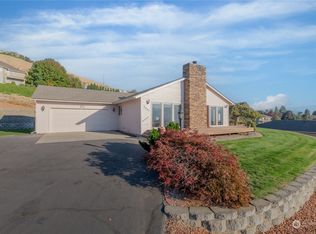 2251 N Devon Ave, East Wenatchee, WA 98802