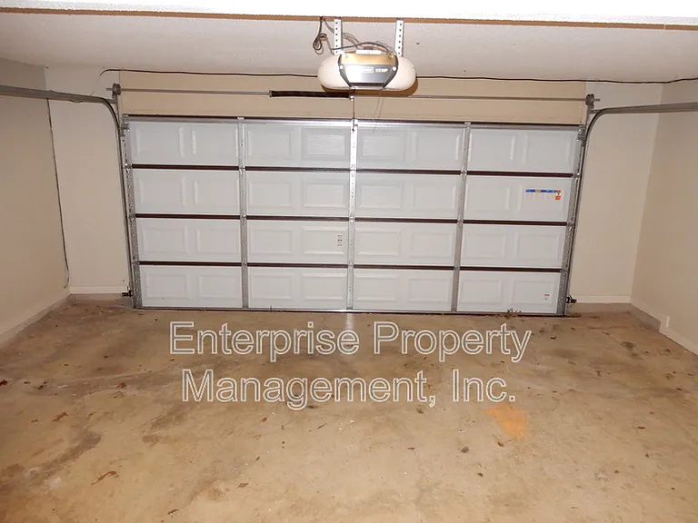 4525 Hickory Creek Dr — Photo 23
