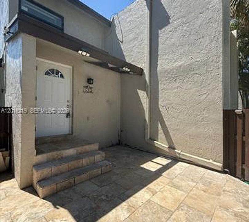1st image of 10292 NW 9th Street Cir APT 203
