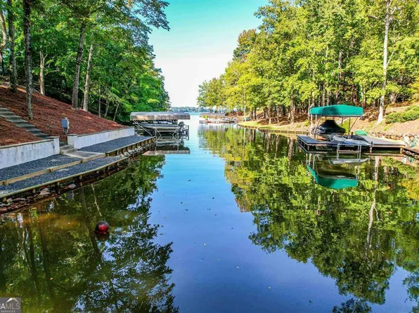 1191 Sunset Blf, Greensboro, GA 30642