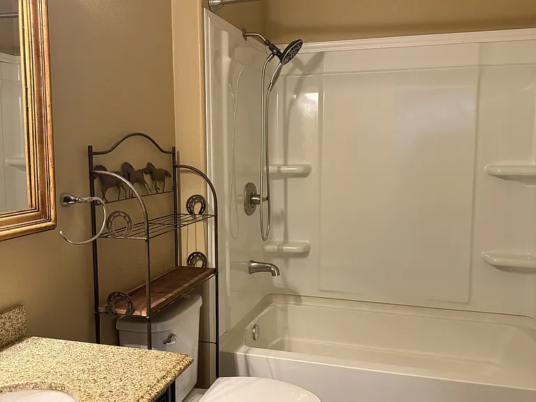 2150 S Bay View Dr — Photo 6
