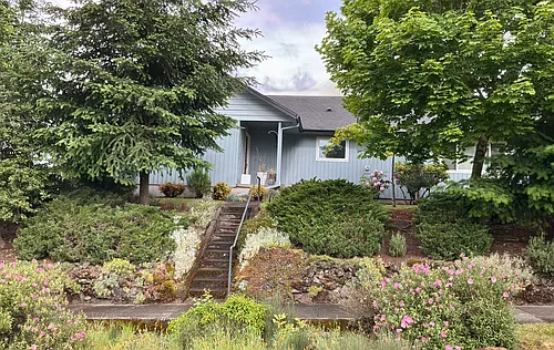 344 NE 87th Ave Photo 1