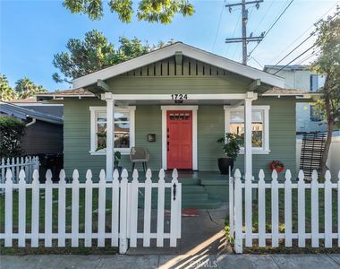 1724 E 8th St, Long Beach, CA, 90813