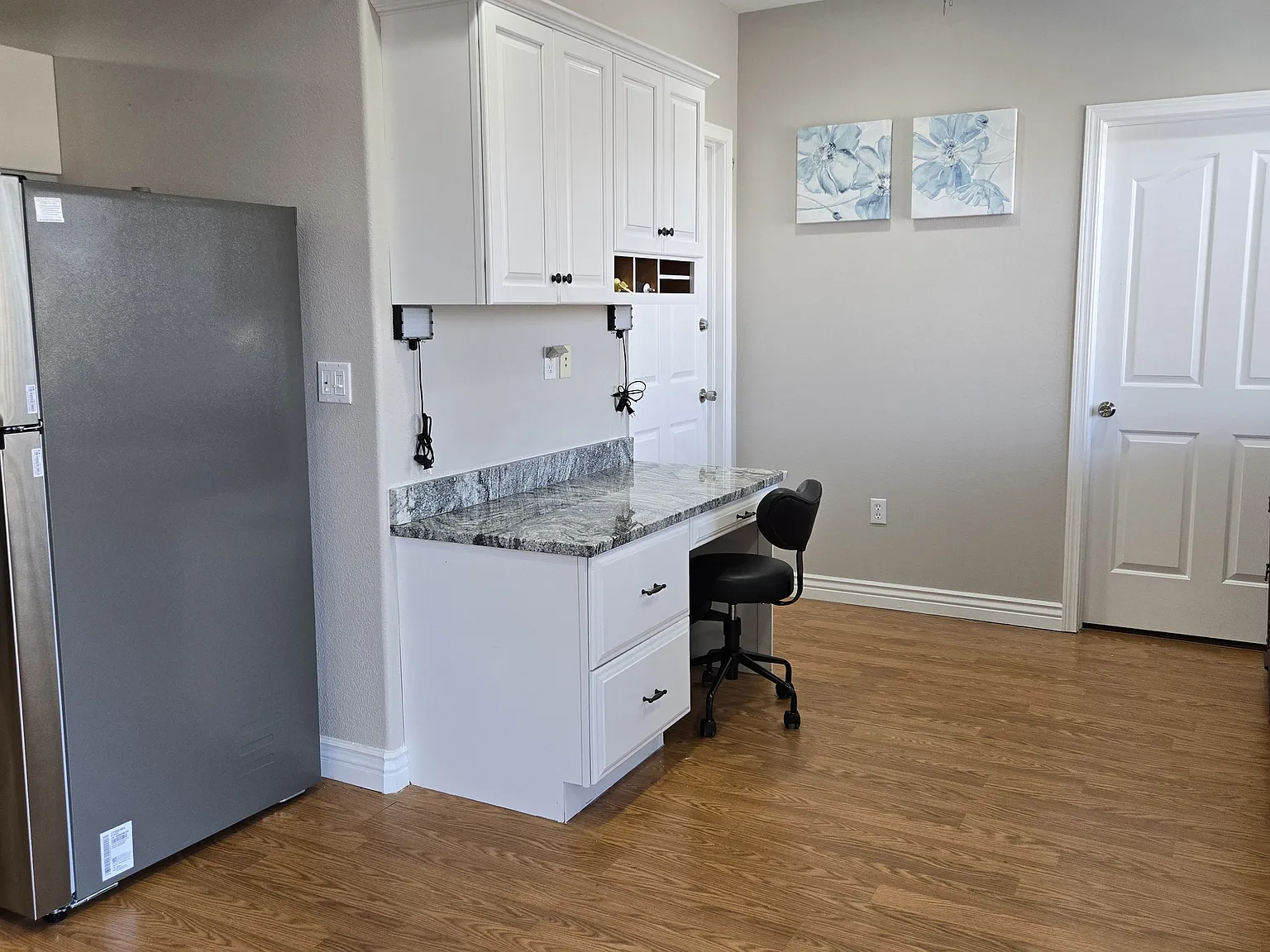 1 bed, 900 sqft, $1,095 — Photo 4