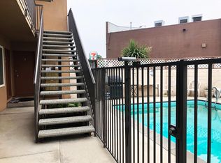 2540 S Barrington Ave #4, Los Angeles, CA 90064