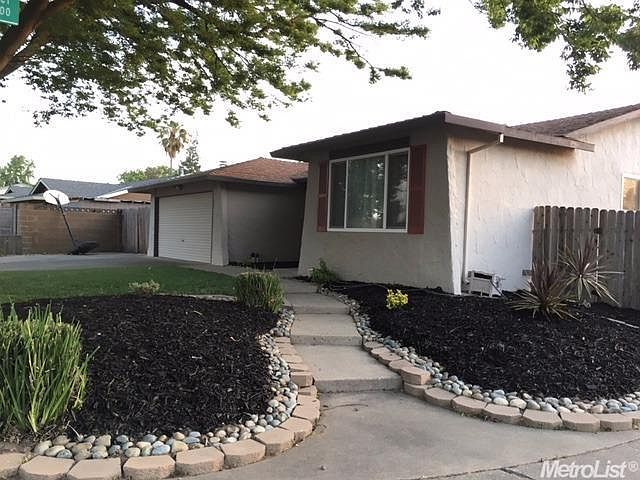 1st image of 138 Glenville Cir