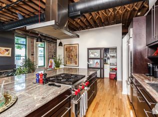 22 N Morgan St #110/112, Chicago, IL 60607