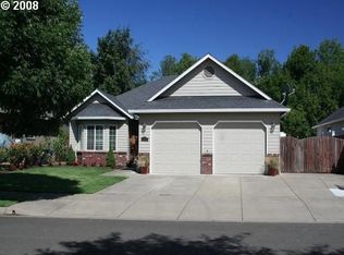3325 Merryvale Rd, Eugene, OR 97404