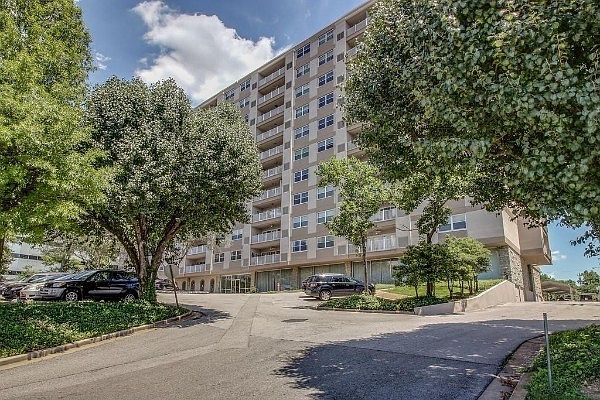 1st image of 3415 W End Ave APT 303