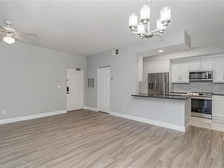 4710 Saint Croix Ln #217 — Photo 4