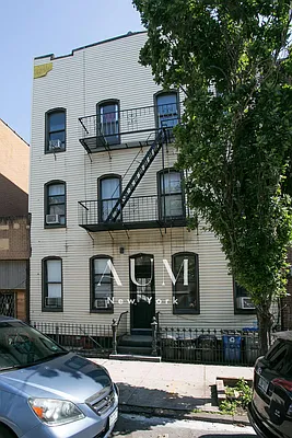 Rented by Zone Corp | media 25