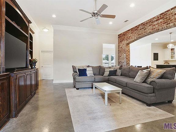 2nd image of 10655 Hollow Creek Ct