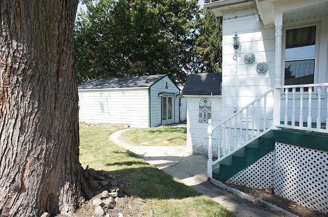 2nd image of 7526 17th Ave