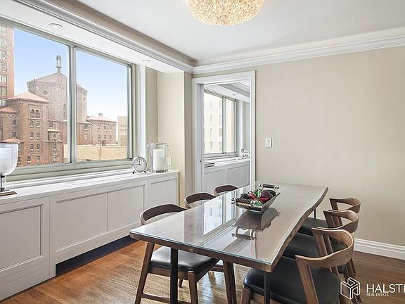 3rd image of 30 W 63rd St #14AB