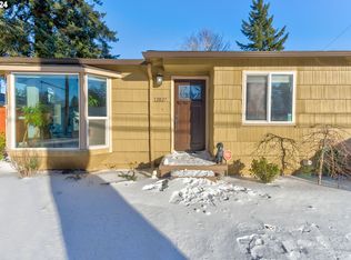 12827 NE Pacific St, Portland, OR 97230