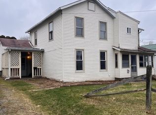 27 N 11th St #2, Sharpsville, PA 16150