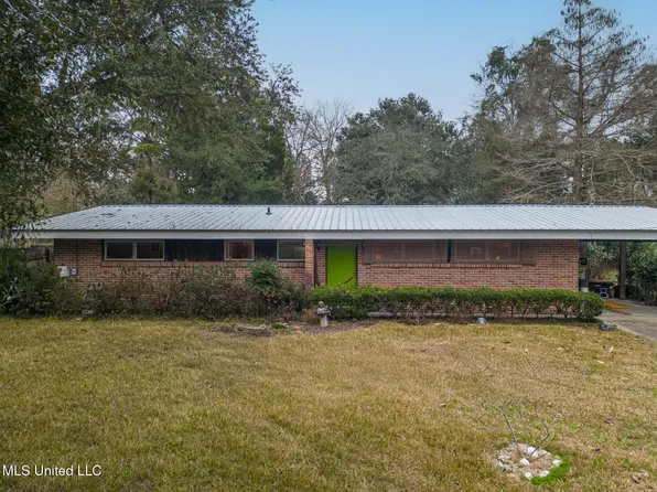 6000 Ridge Rd, Ocean Springs, MS 39564