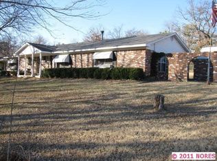 33409 E 697 Rd, Wagoner, OK 74467