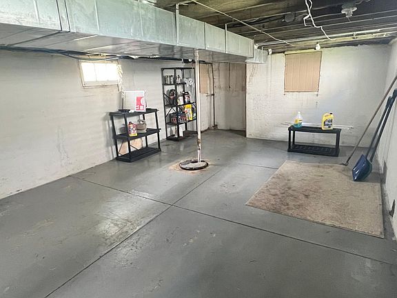 5th image of 4467 Gannett St