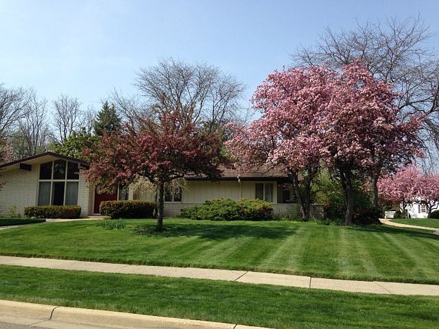 1st image of 625 Belmonte Cir