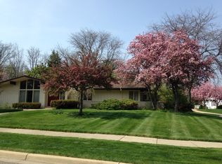 625 Belmonte Cir, East Lansing, MI 48823