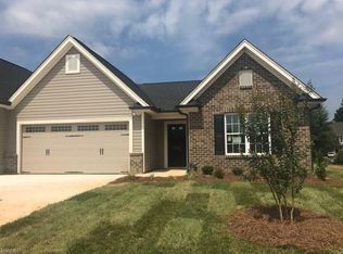 1383 Heritage Pointe Dr, Winston Salem, NC 27127