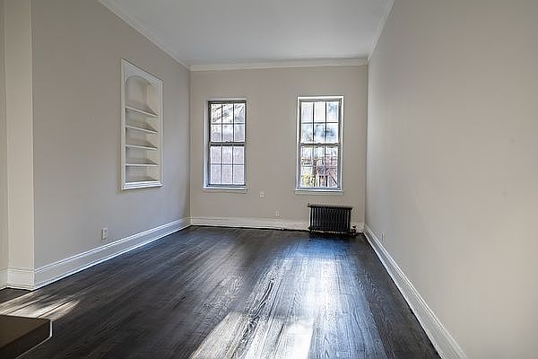 1st image of 322 E 55th St APT 1B