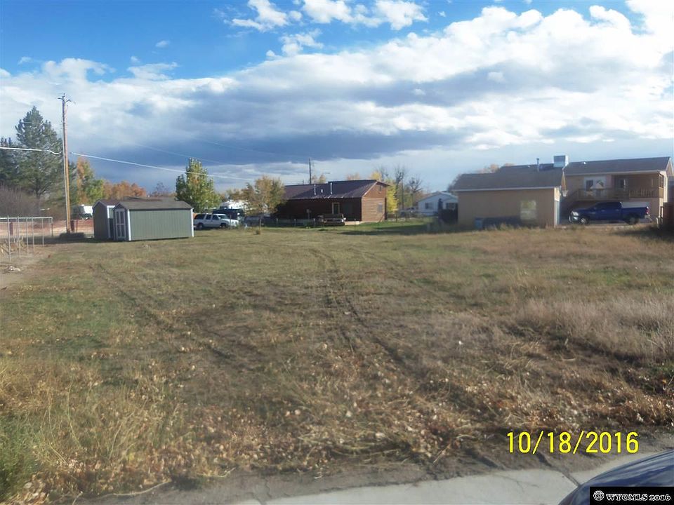 2nd image of 766 Victory Ln