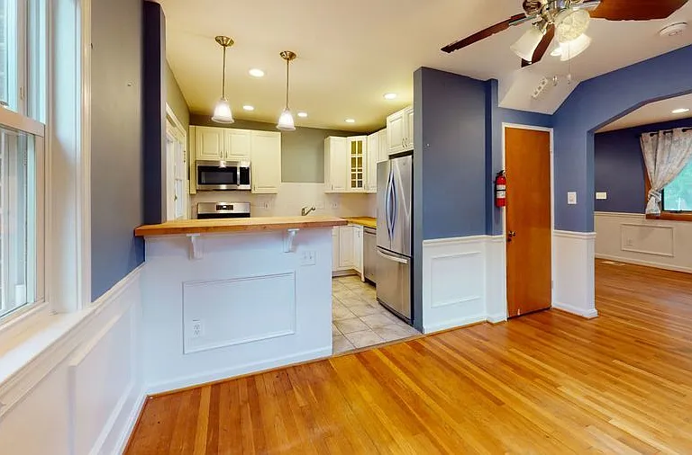 813 Hilltop Ter SE — Photo 5