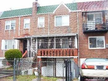 1st image of 22511 Murdock Ave
