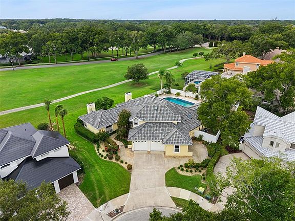 2nd image of 1271 Regency Pl