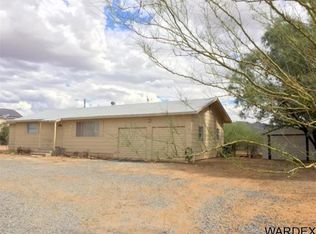 3398 N Mayer Rd, Golden Valley, AZ 86413