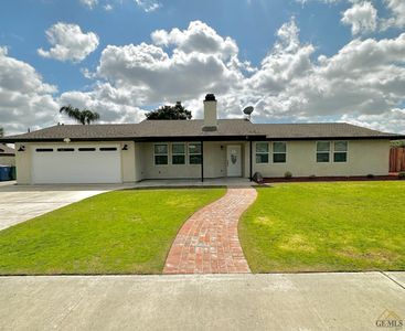 11117 Aimee Way, Bakersfield, CA, 93312
