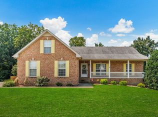 301 Janet Dr, Pleasant View, TN 37146