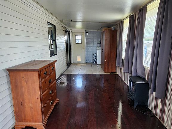 3rd image of 7820 Wire Rd #160