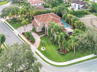 15998 SW 3rd St, Pembroke Pines, FL 33027