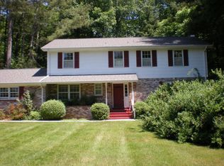 102 Colby Rd, Oak Ridge, TN 37830