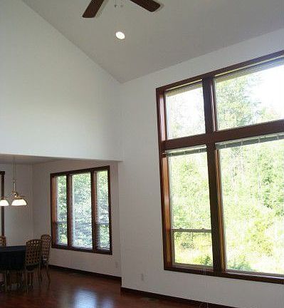 3rd image of 5581 Old Settler Dr