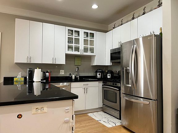 5th image of 1300 Grand St APT 505