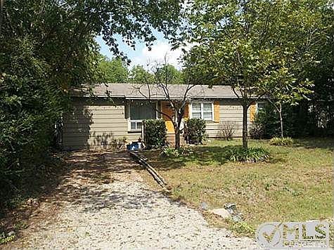 1st image of 351 Blossom Dr