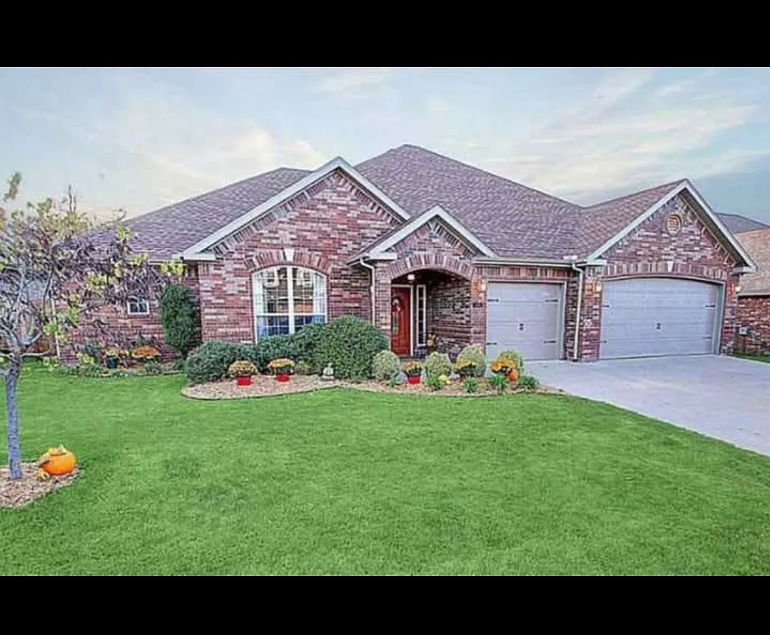 4102 Staverton Dr — Photo 1