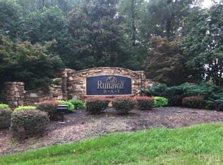 Runaway Bay Rd, Altavista, VA 24571