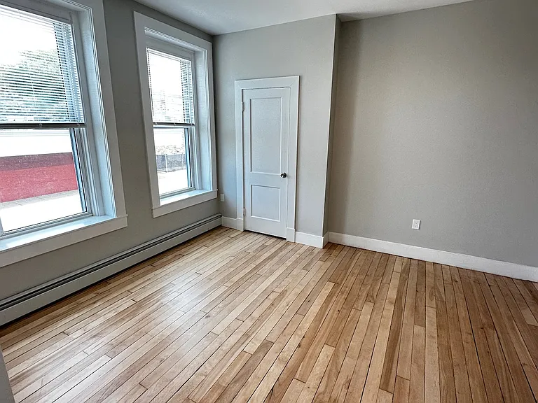 1284 Commonwealth Ave #5R — Photo 13