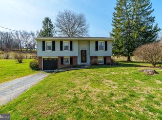 198 Pittsburg Valley Rd, Conestoga, PA 17516