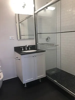 Rented by Manhattan Realty Group | media 6