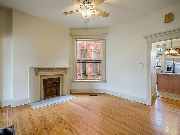 5th image of 28-50 W Hubbard Ave #30