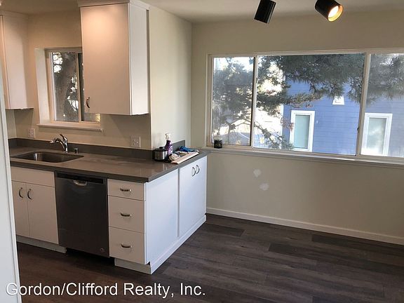 5th image of 675 Corbett Ave APT 203