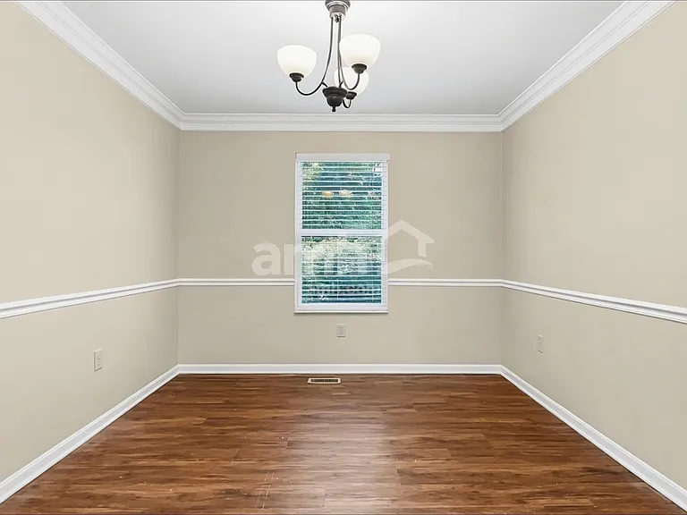 2626 Sterling Trce — Photo 6