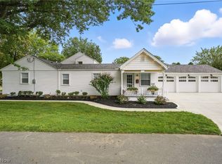 2001 Brownlee Ave, Youngstown, OH 44514